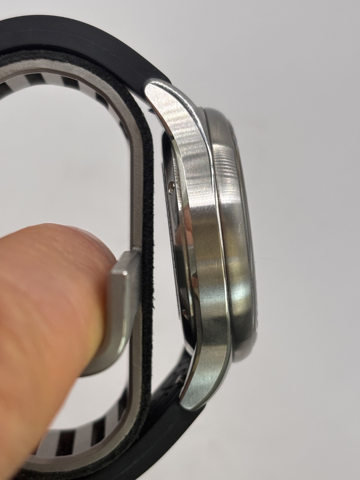 Tribus TRI-02 GMT (undated) (SH005)
