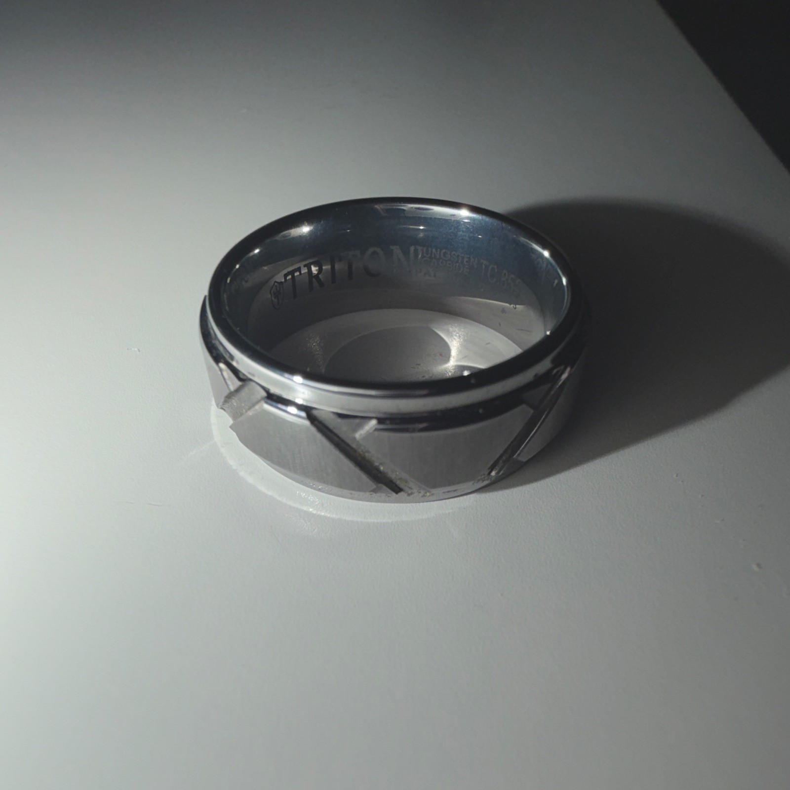 Authentic Triton TC.850 Tungsten Carbide Men’s Wedding Band Ring w/ Kay Jewelers