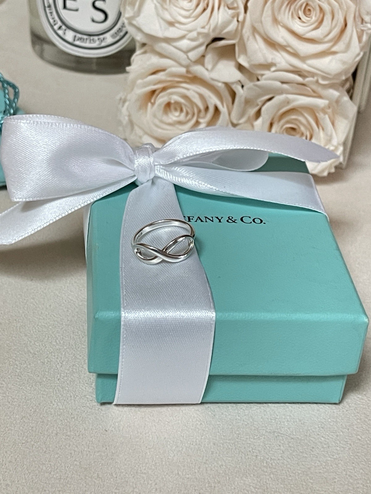 Tiffany & Co. Infinity Silver Ring size 5.5 $415 in Tiffany Blue Box