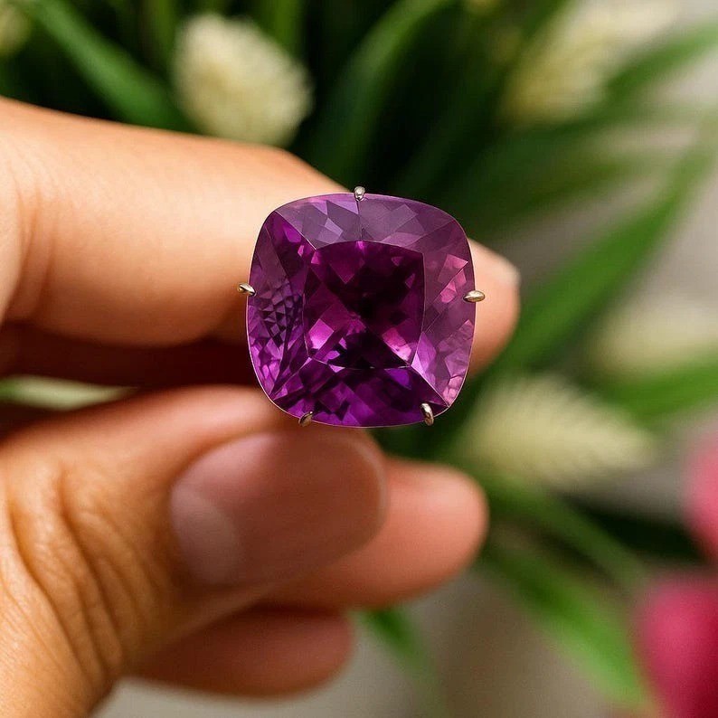 19 Ct Color Changing Alexandrite Natural Certified Flawless Cushion Gemstone