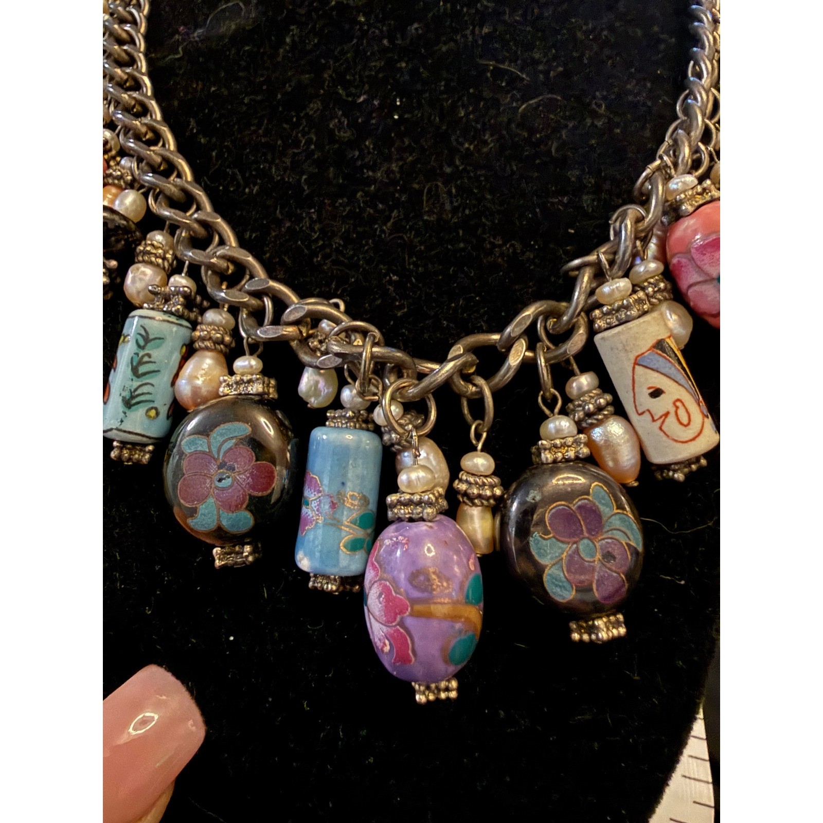 Vintage Hand Painted Ceramic Bead Pearl Charm Necklace Silver Tone 18in