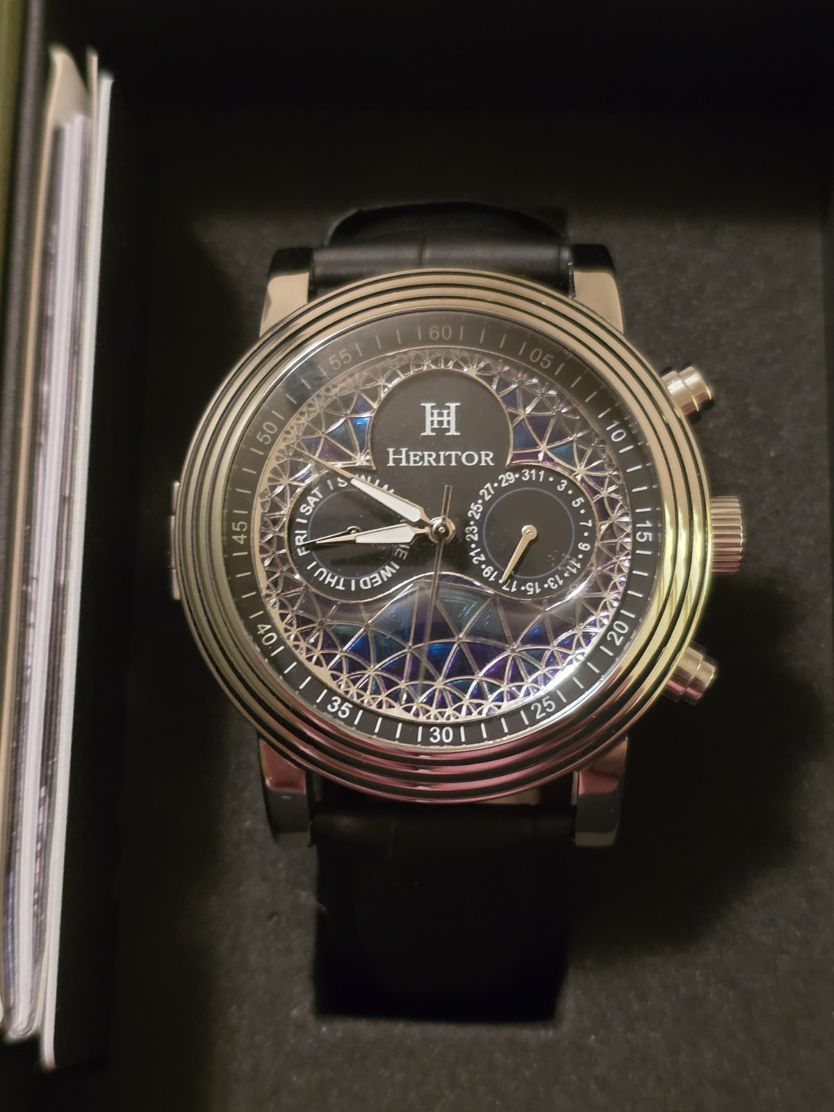 Mint Automatic Heritor Day/Date Legacy Box/Papers Triple Stepped Case
