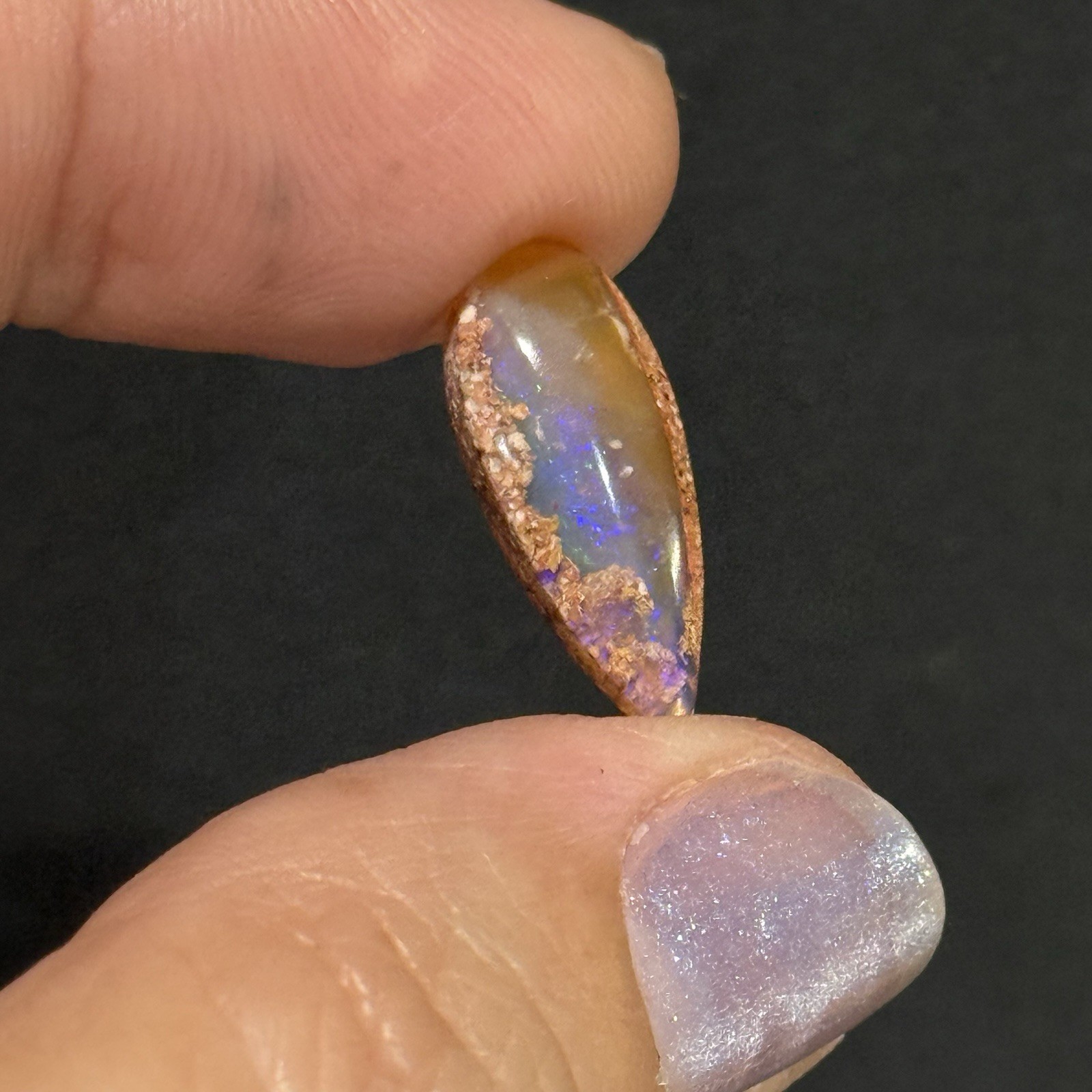 3.5ct 18.5×7.7×4.2mm Purple Crystal Pipe Australian Boulder Opal Cabochon Gem