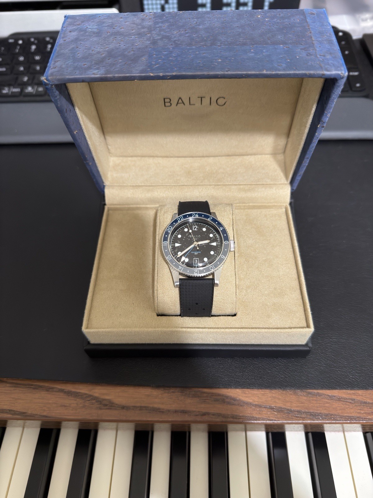 Baltic Aquascaphe GMT(Grey)