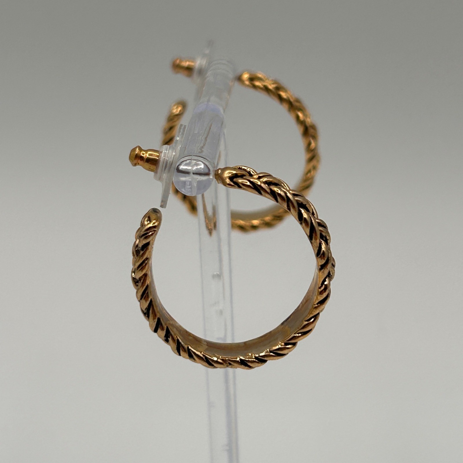 Gold Tone Braided Wheat Chain Hoop Pierced Earrings Textured 1″