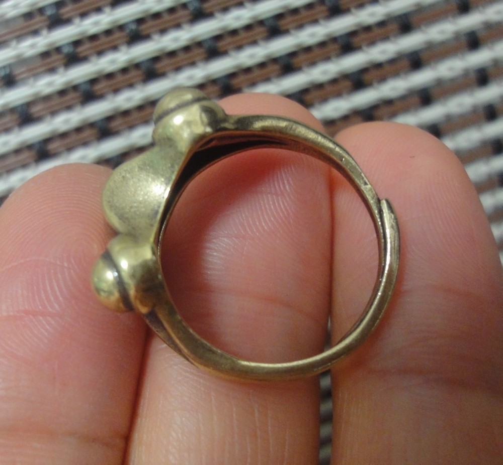 Vintage Style Brass Frog Toad Statue Adjustable Ring & Gift Box (US size 6-8)
