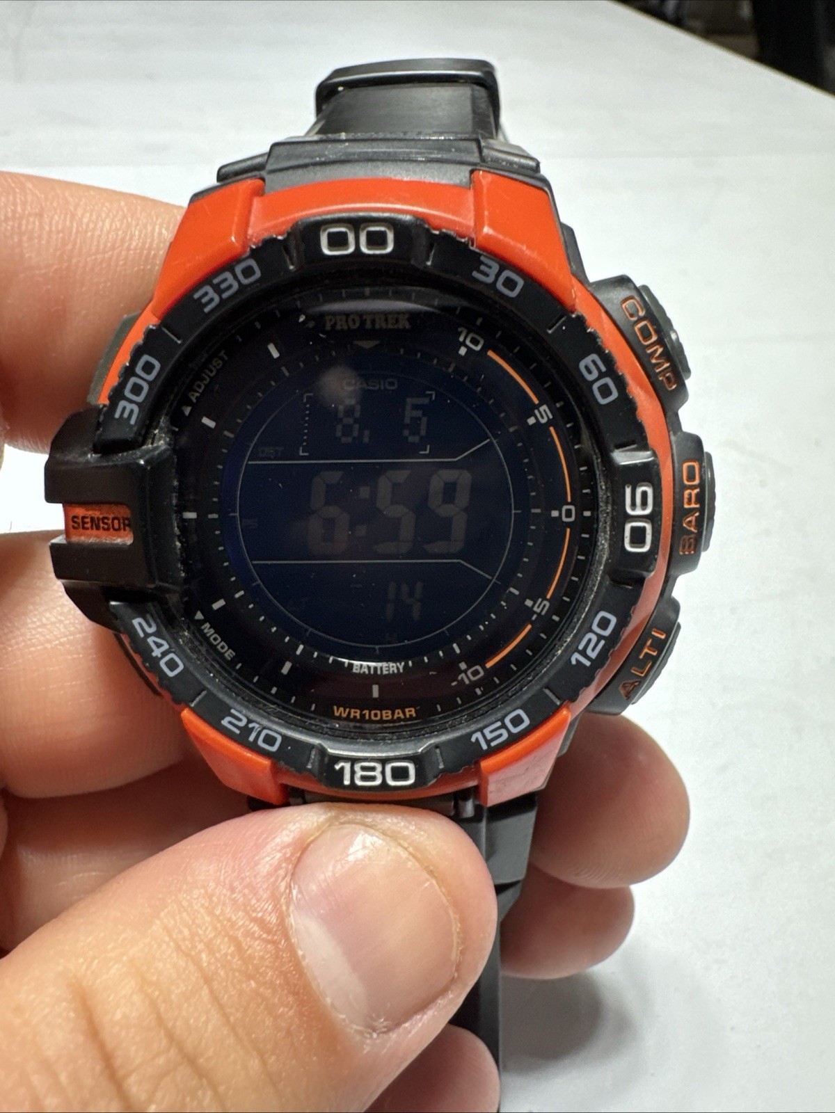 Casio Pro Trek PRG-270 Black/Orange
