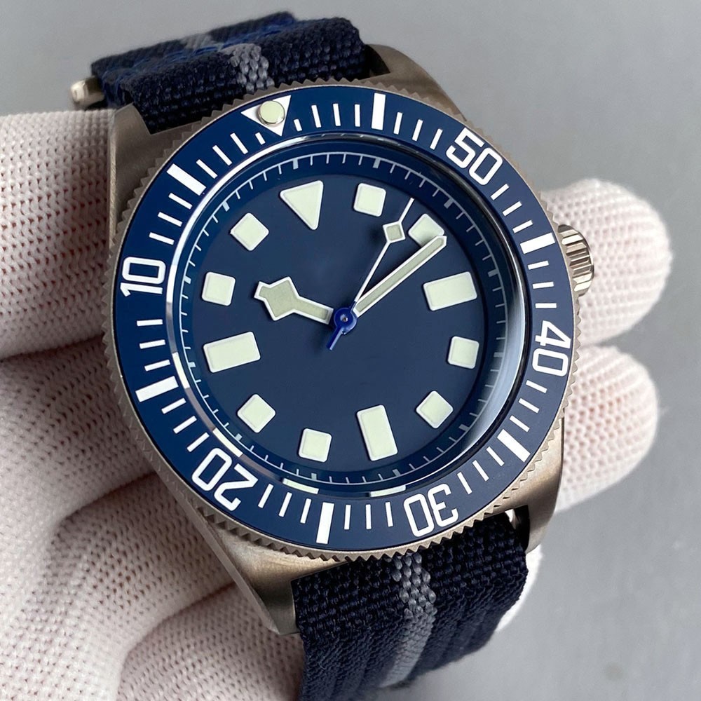 200M Diver 42mm Titanium Miyota 8215 Mechanical Watch Men Sapphire Lume Reloj