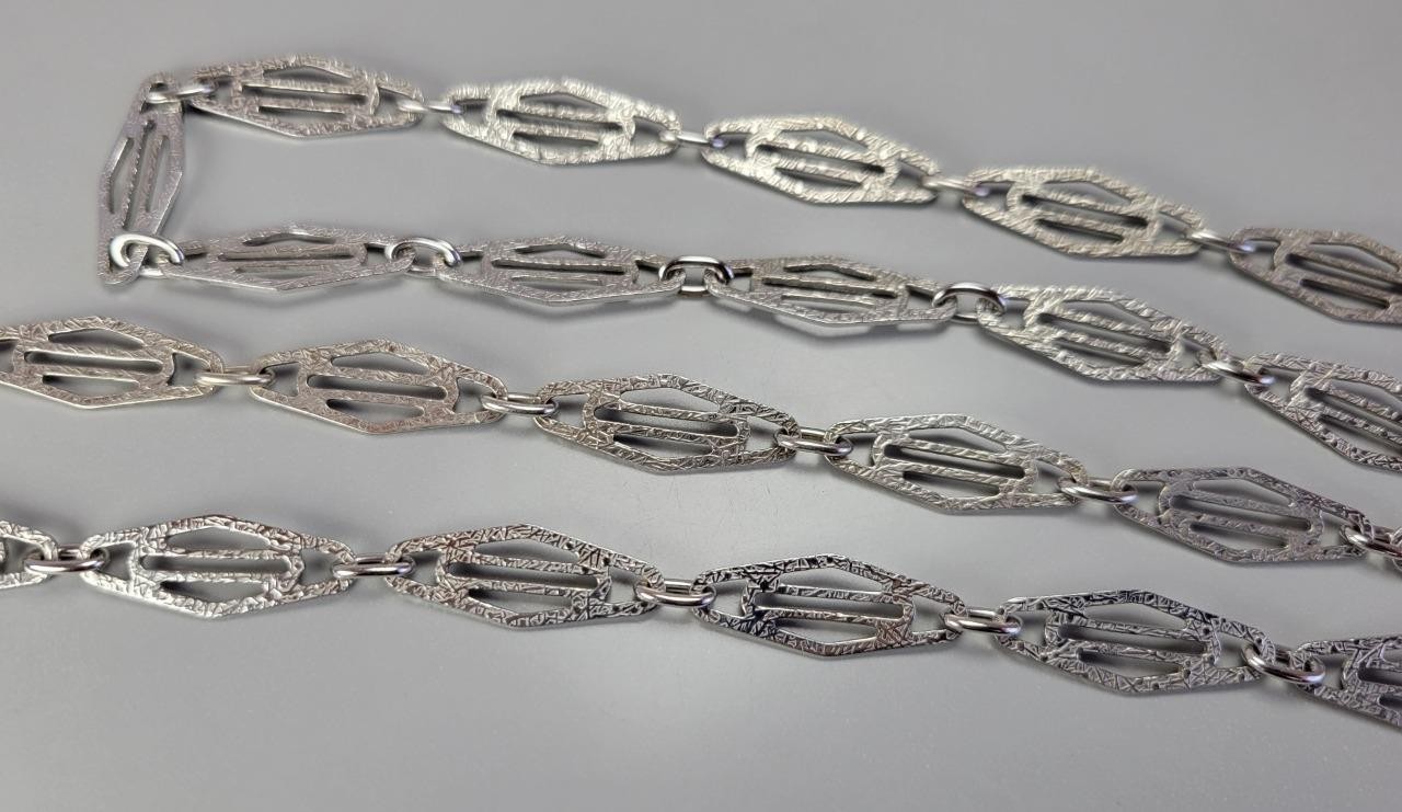Vintage UNOAERRE Necklace Sterling Silver Ornate 40 in Chain Italy