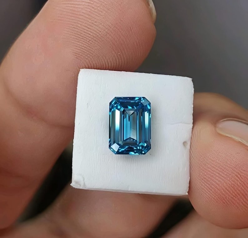 3.70 Ct vivid Blue Diamond Loose Emerald Cut VVS1 Grade Gemstone +1 gift