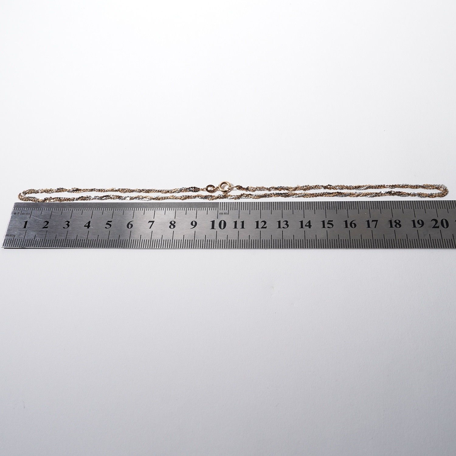 Vintage 9ct Yellow & White Gold Twisted Link Chain Necklace 45cm Long Two Tone