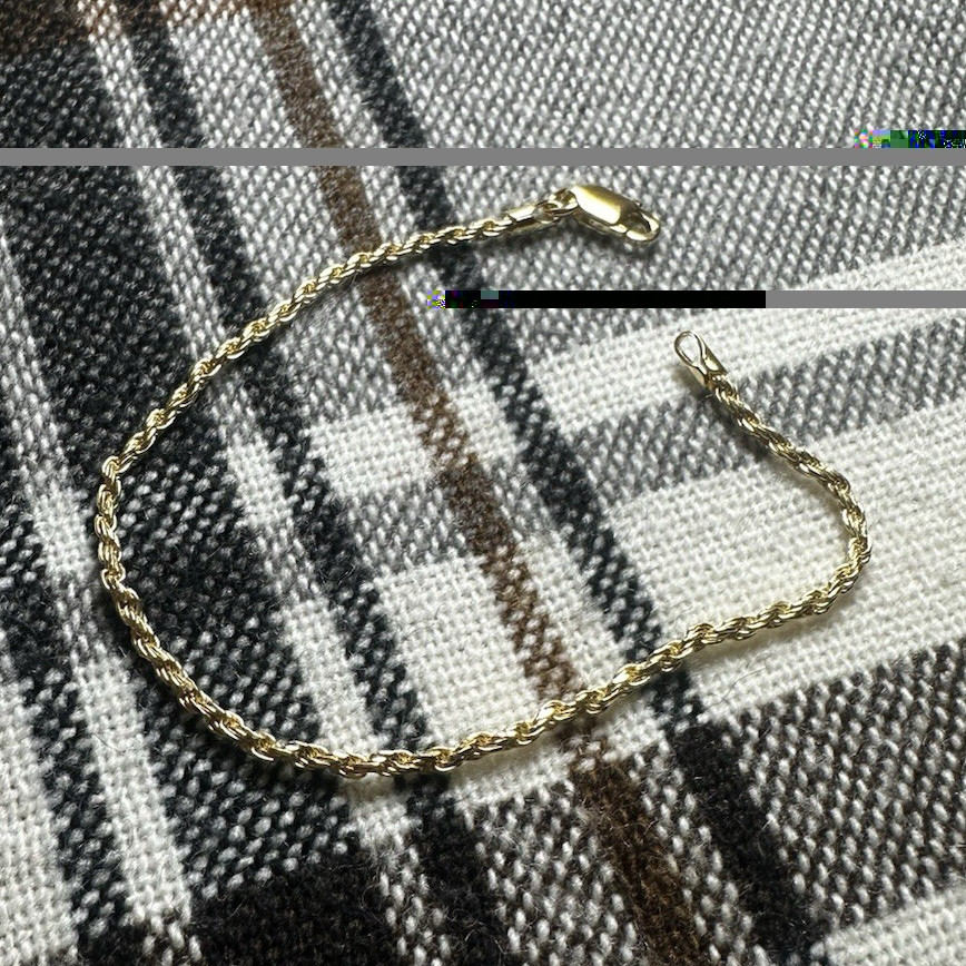 Gold Tone Rope Chain Bracelet 7 in Lobster Clasp Closure, No Main Stone