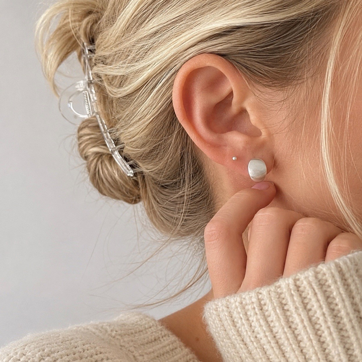 925 Silver Brushed Oval Huggie Hoop Earrings Matte Earrings Gold or Silve 323