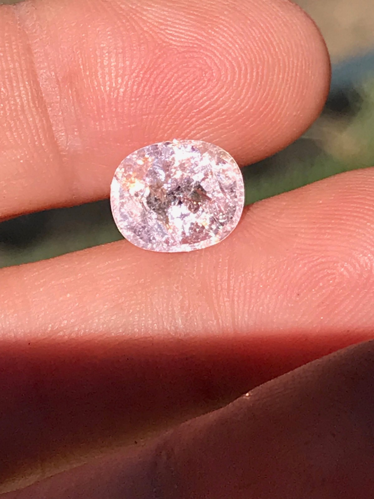 Paraiba tourmaline 7.6ct pink gemstone, rare specimen, mozambique origin
