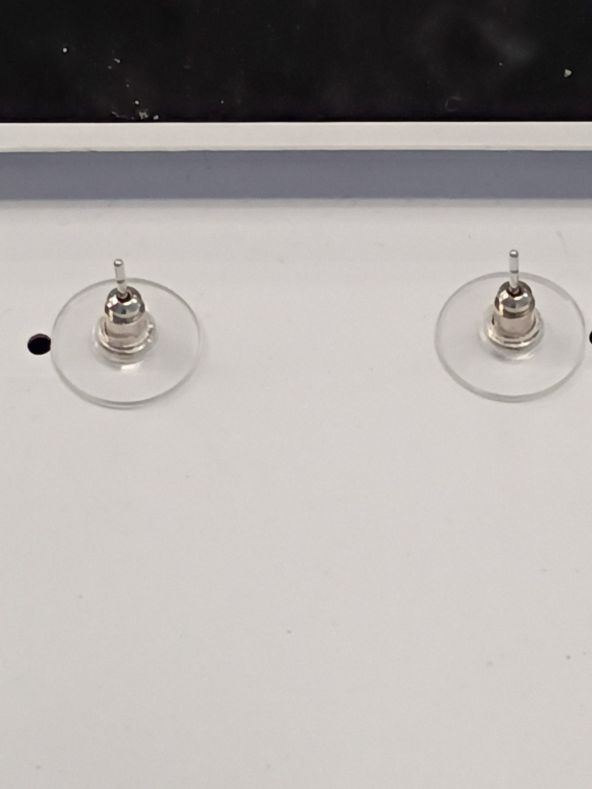 Kendra Scott Earrings Small Heart Stud With Crystals Pierced Posts NWT 9mm