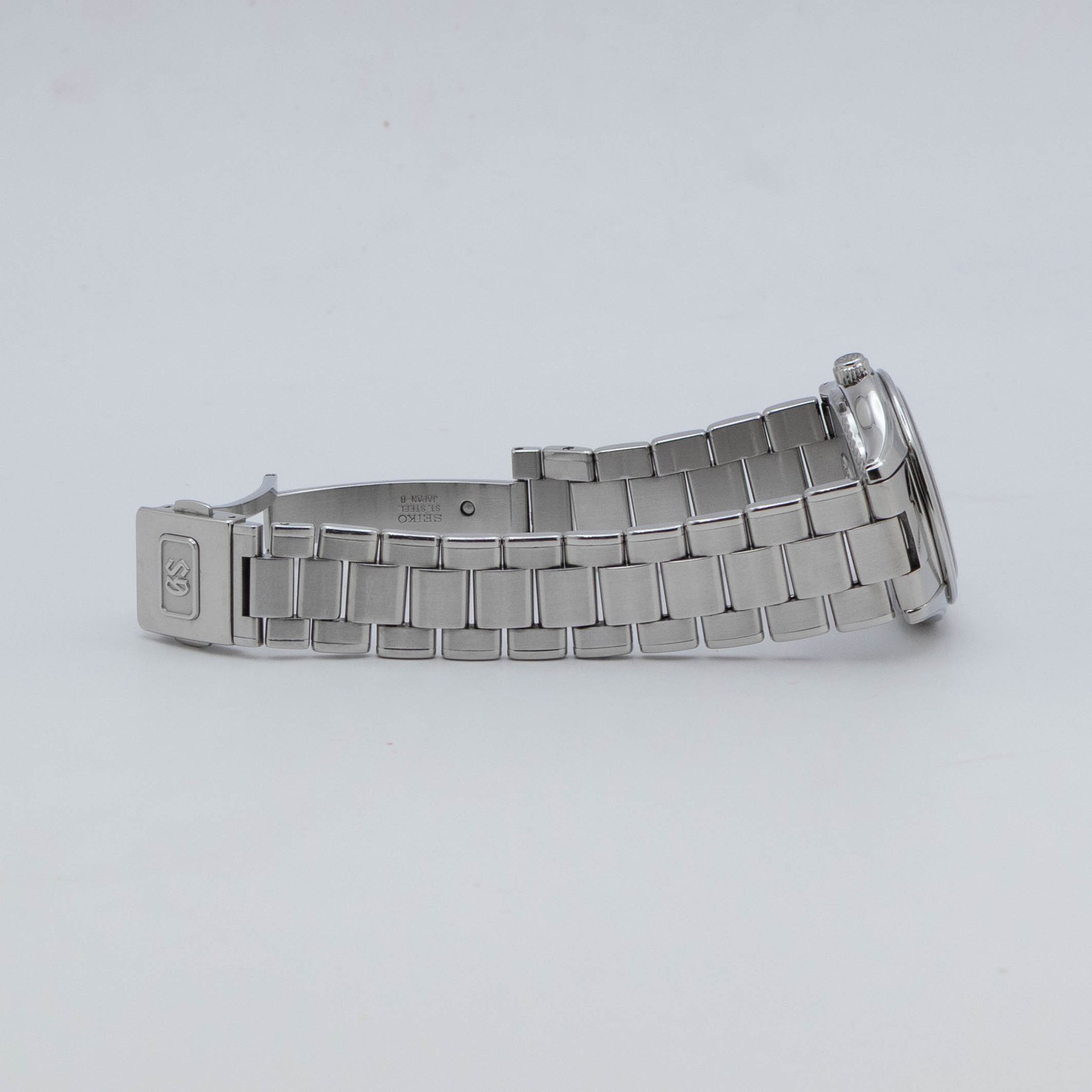 SBGX005 White Dial Quartz Watch