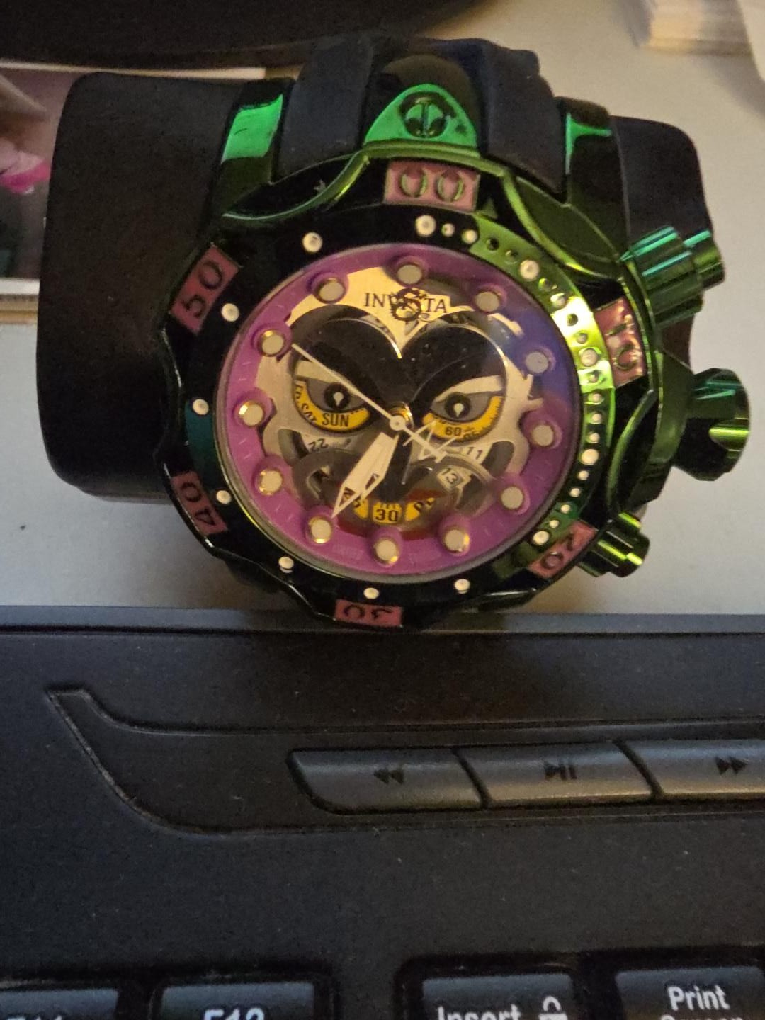 Invicta DC “Joker” Watch working / used good condition heavy watch