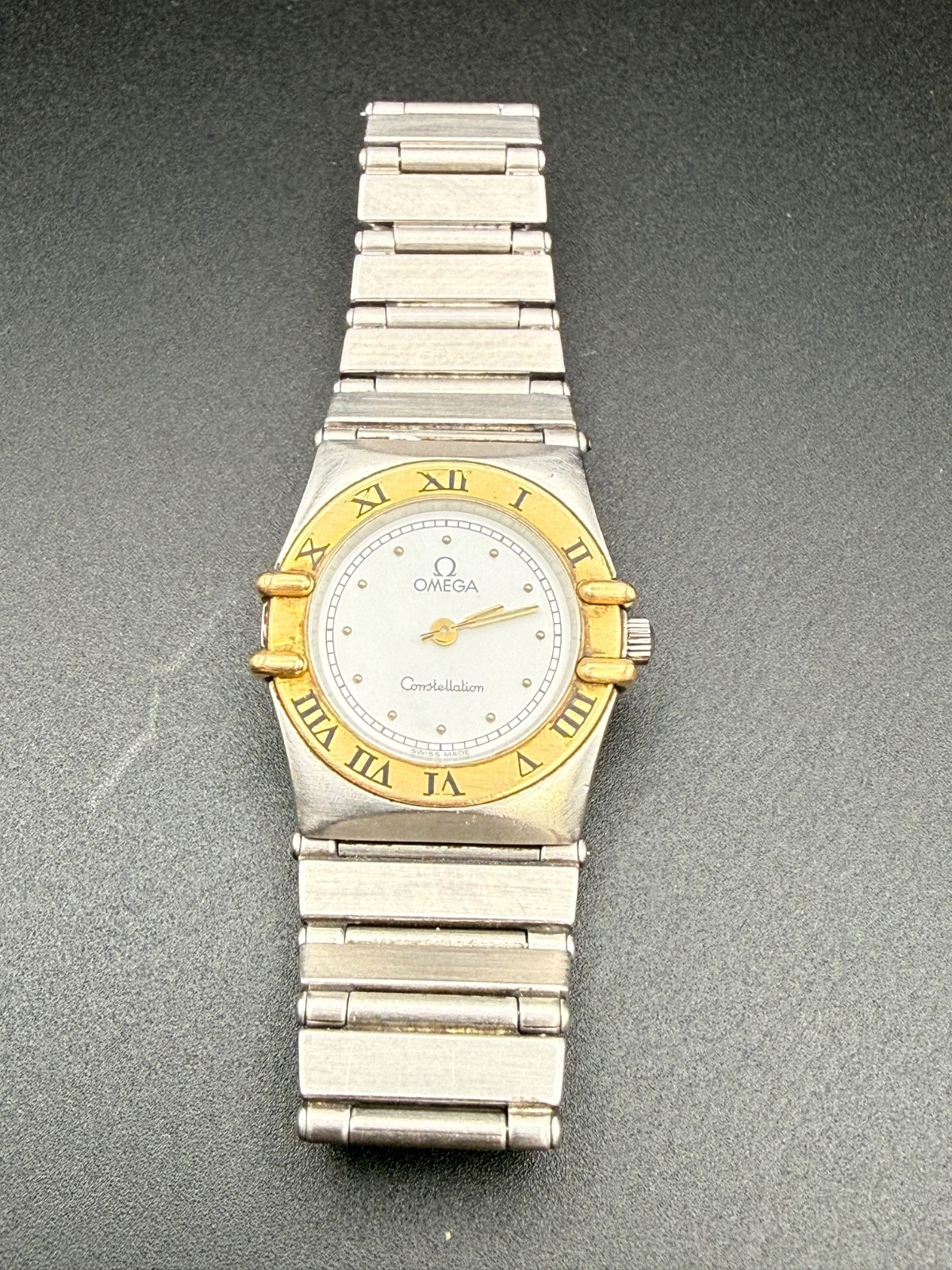 Omega Constellation Two-Tone Quartz Watch Swiss Made 5.5″ Bracelet Vintage