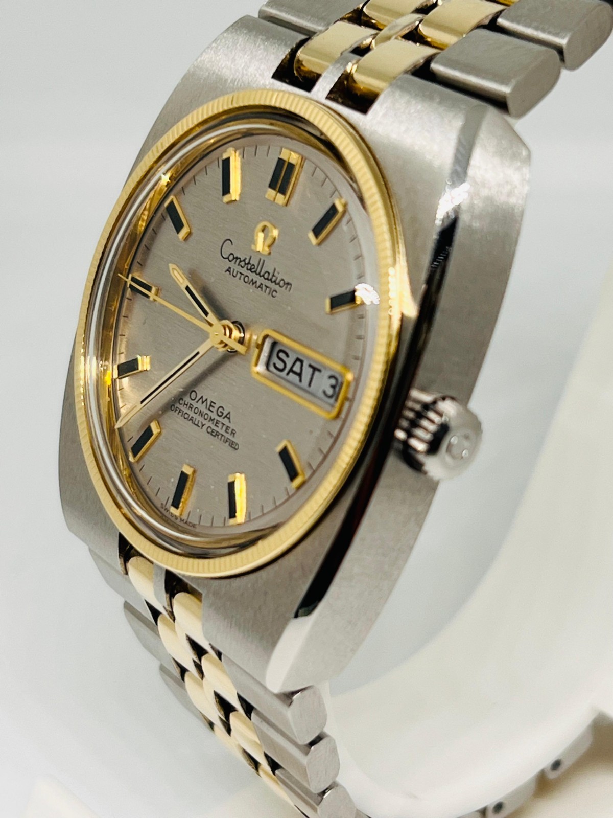Vintage Omega Constellation Chronometer C-Shape Automatic Men’s Wristwatch