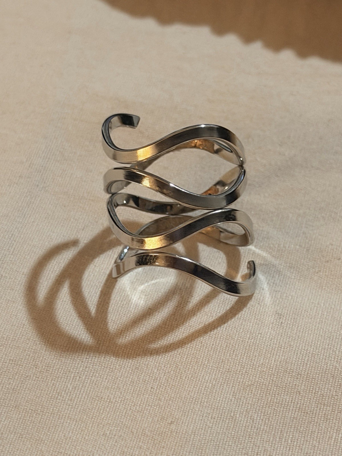 Silver Tone Adjustable Crisscross Swirl Multi-Band Wrap/Coil Ring Size 8