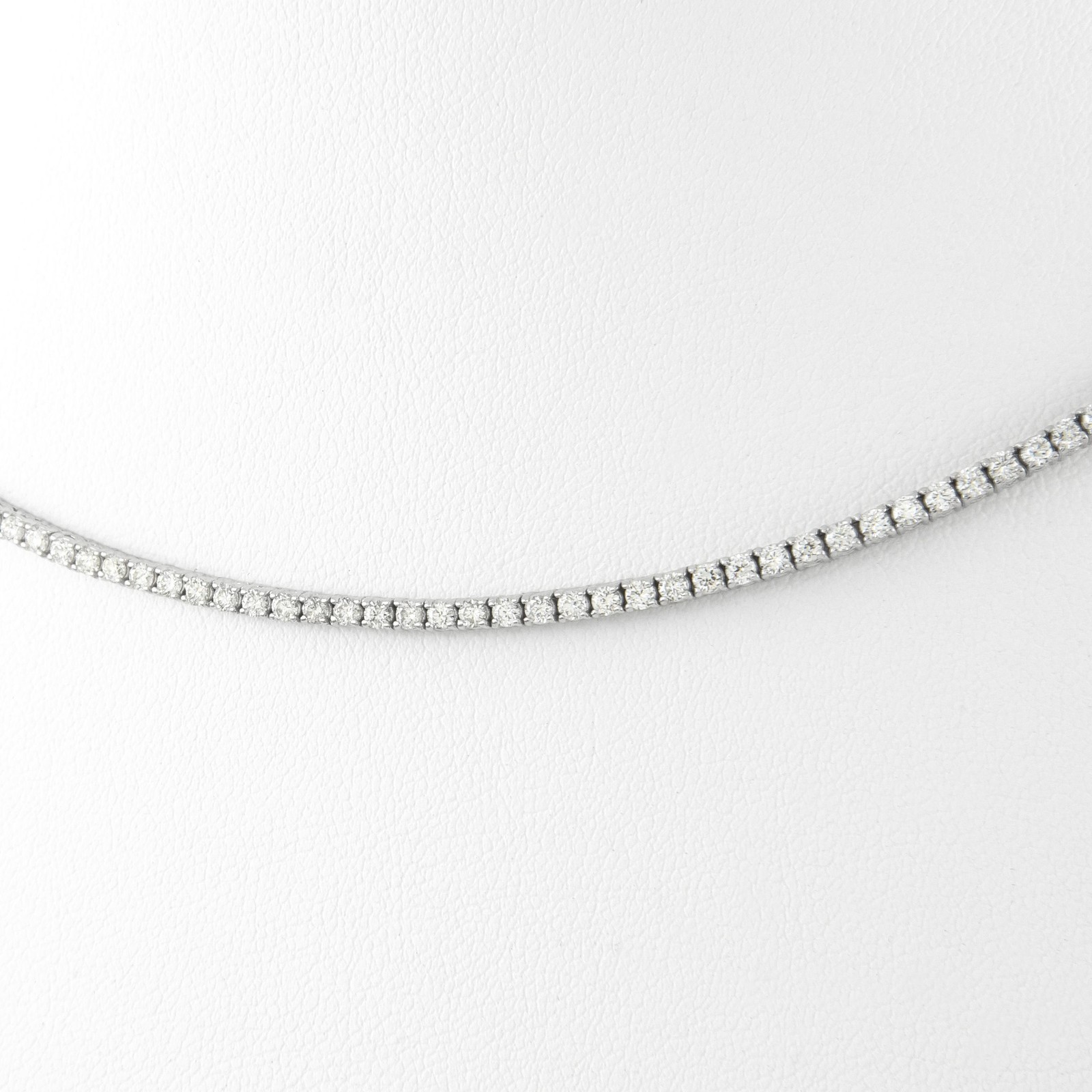Alexander Beverly Hills 5.70ct Diamond Tennis Necklace 18k White Gold 16.5in