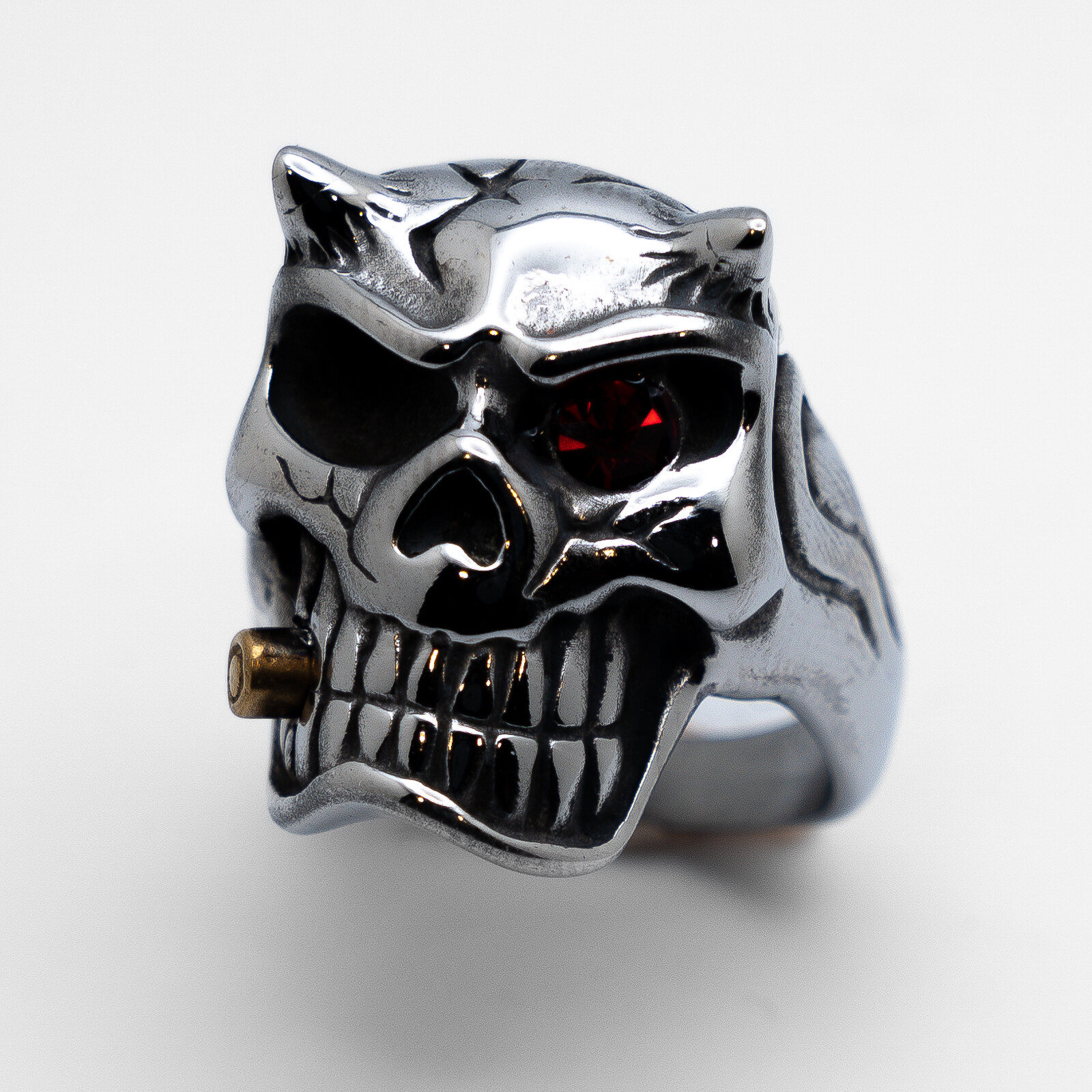 Red Eye Skull Stainless Steel with Horns Biker Ring 107