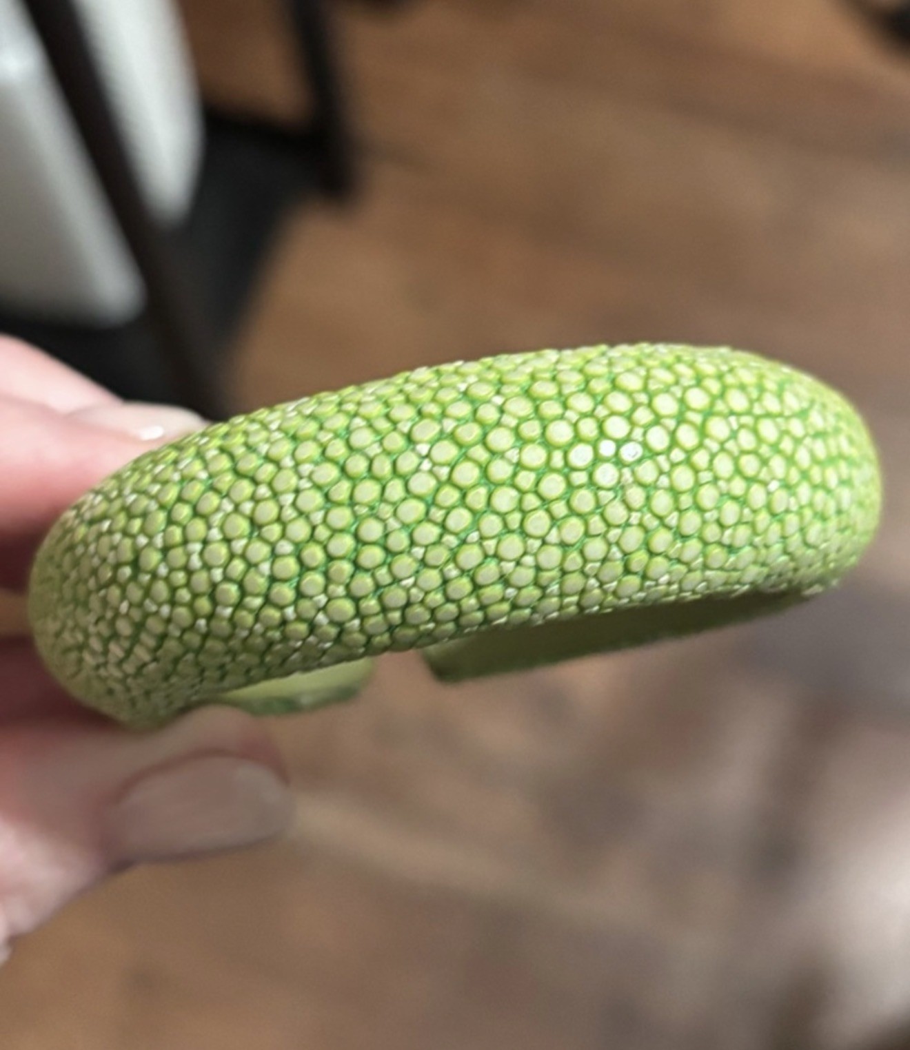 Beautiful Prized Genuine Green Stingray Leather Cuff Bangle Size 6.5”