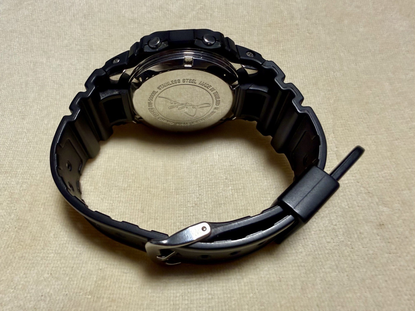 CASIO G-SHOCK DW-5000SL-1 SPIKE LEE 25th ANNIVERSARY Watch