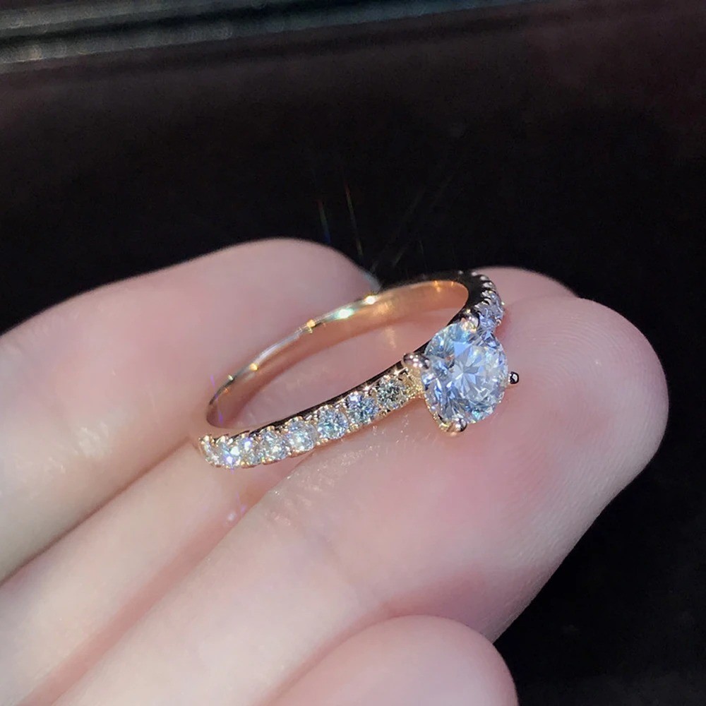 Crystal Zircon Engagement Ring Claw Setting Sparkling Wedding Band Women Jewelry