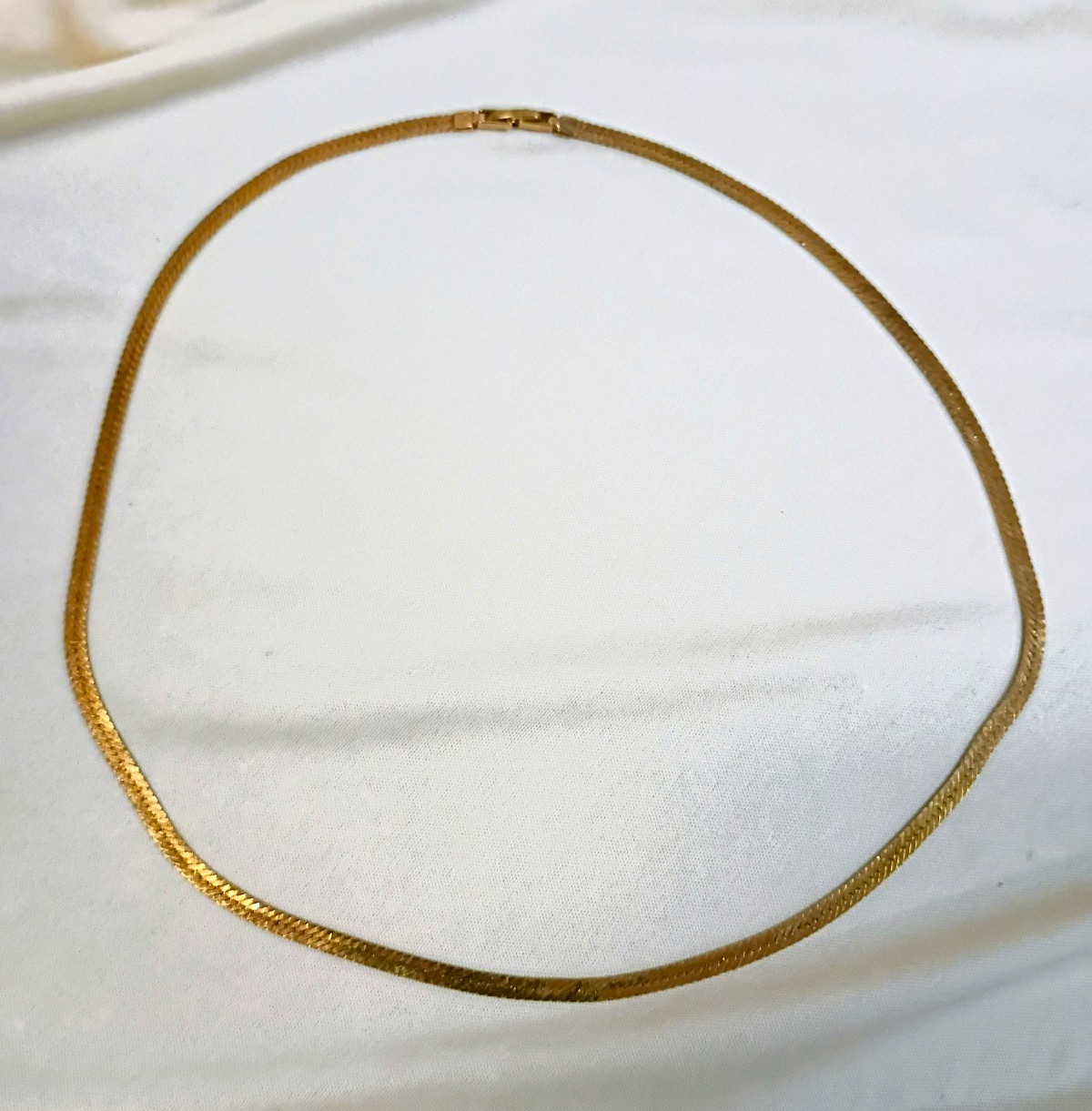 Gold Tone Herringbone Chain Necklace Box Clasp No Stone approx. 18in