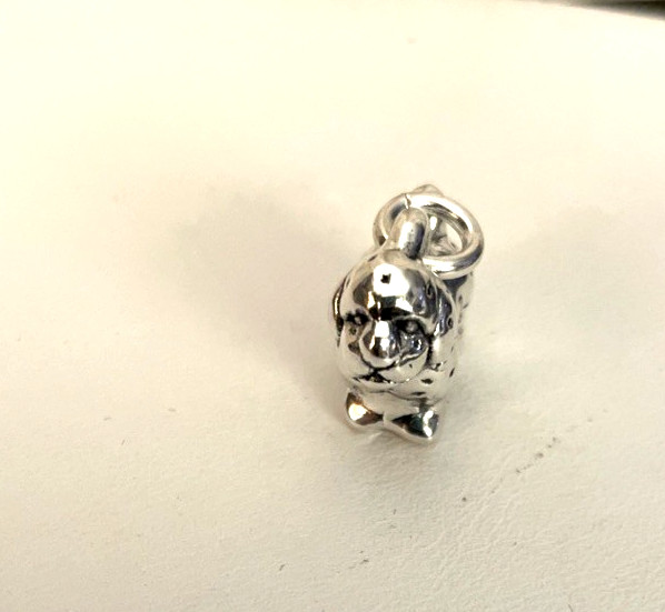 PUPPY CHARM/ PENDANT- STERLING SILVER 2 GRAMS