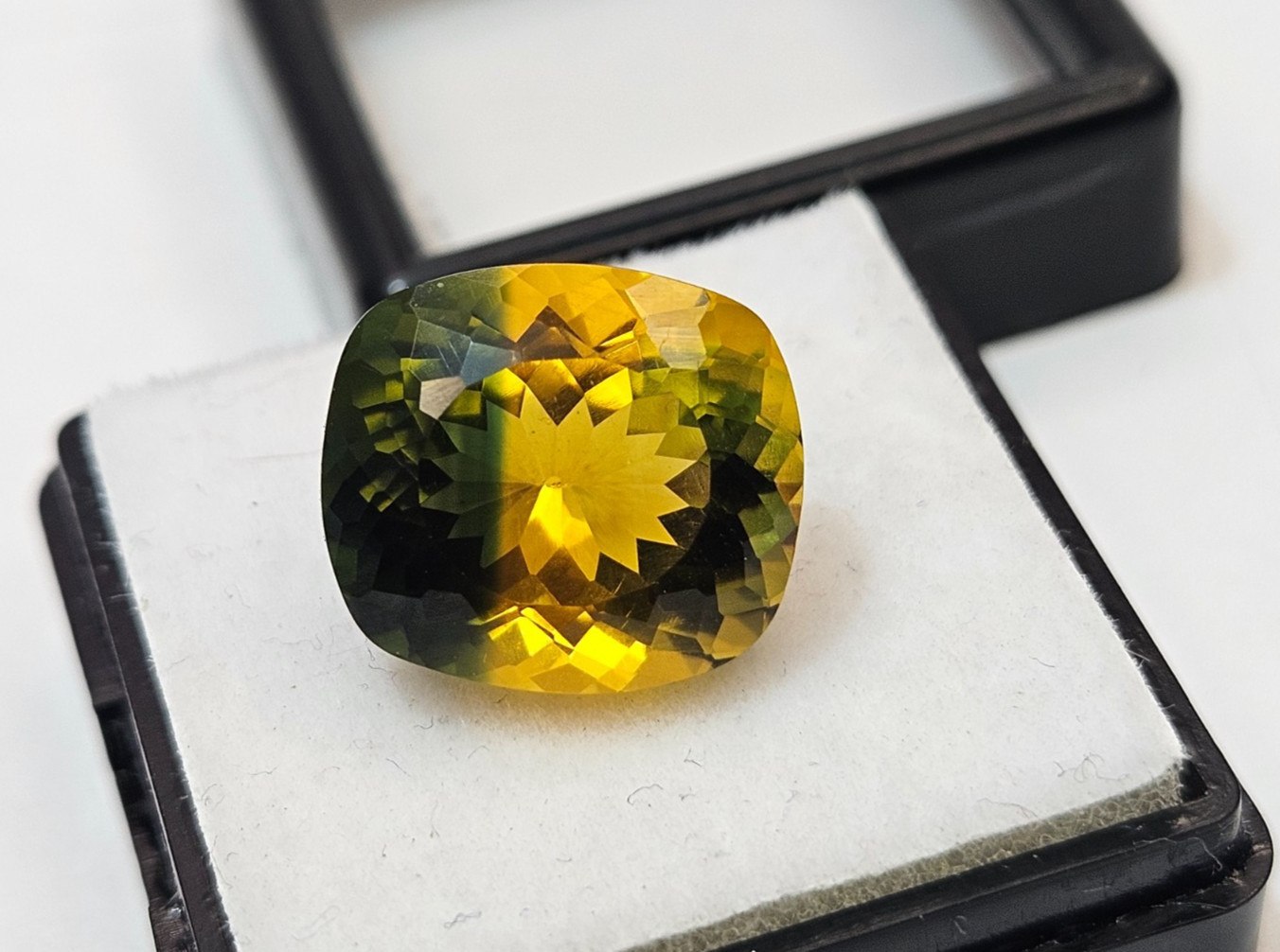 Tourmaline Cushion Cut Bi-Colour 9+ Ct Natural For Ring Making Loose Gemstone