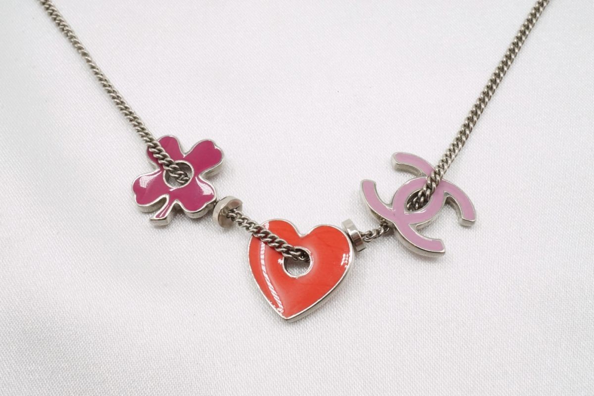 CHANEL 04P Necklace Coco Mark Heart Clover Accessory Silver Pink Red 7151j