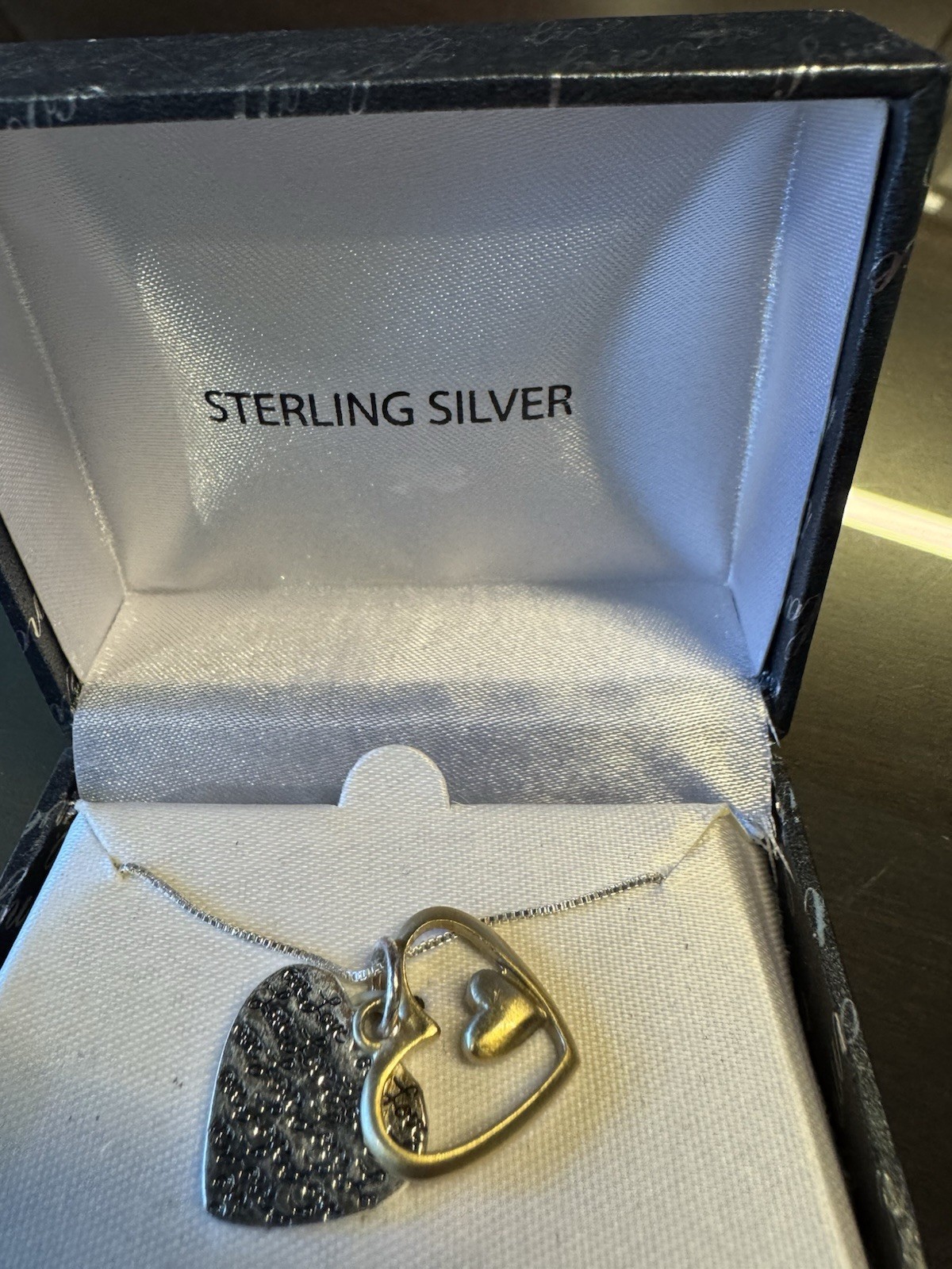 Kohl’s Sterling Silver Necklace LOVE 2 heart Charms BRAND NEW gold and silver