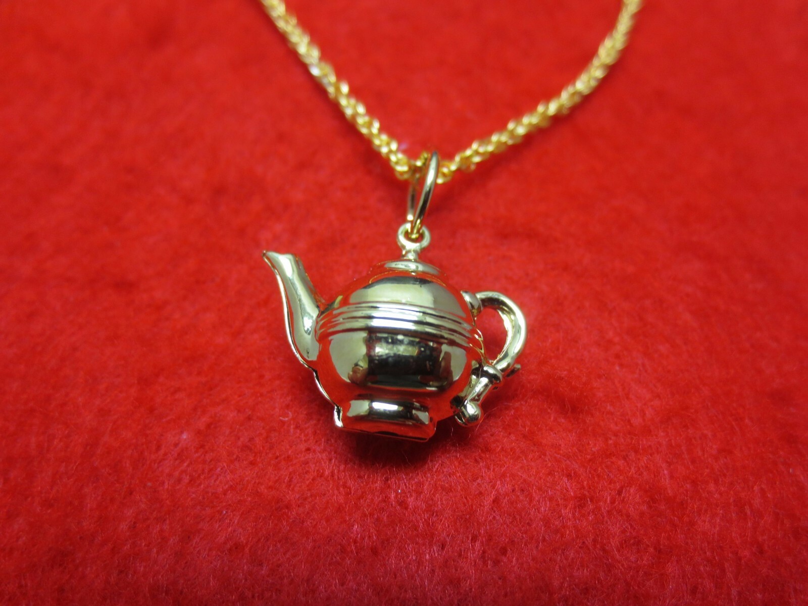 14 KT GOLD EP 3D 7/8ths INCH WIDE TEA POT 3D CHARM WITH 24″ ROPE CHAIN-A108
