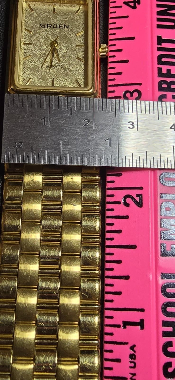 Gruen Gold Tone Quartz Watch Rectangle Case Metal Band Analog Stick Indexes