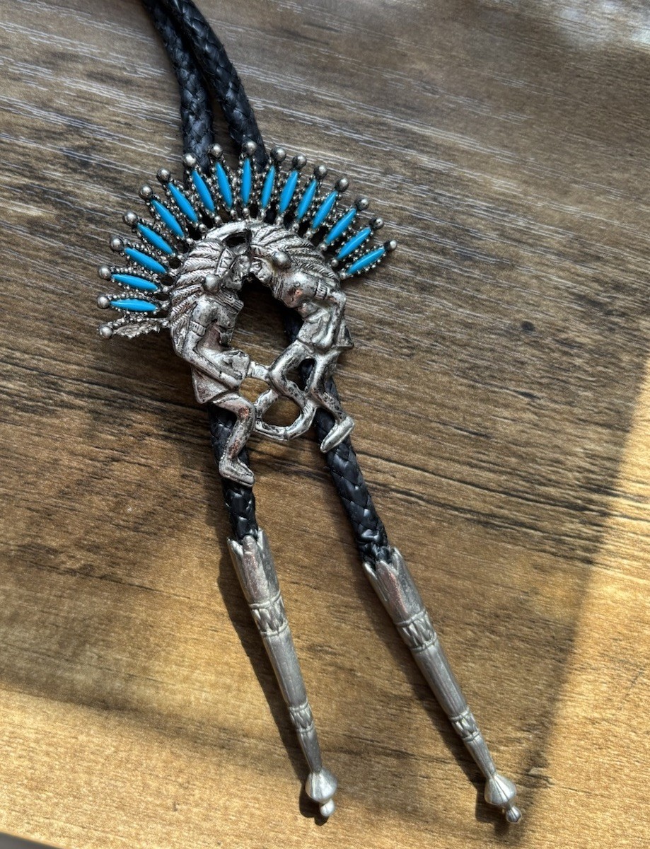 Men Vintage Bolo Tie Western Native American Style Silver Tone