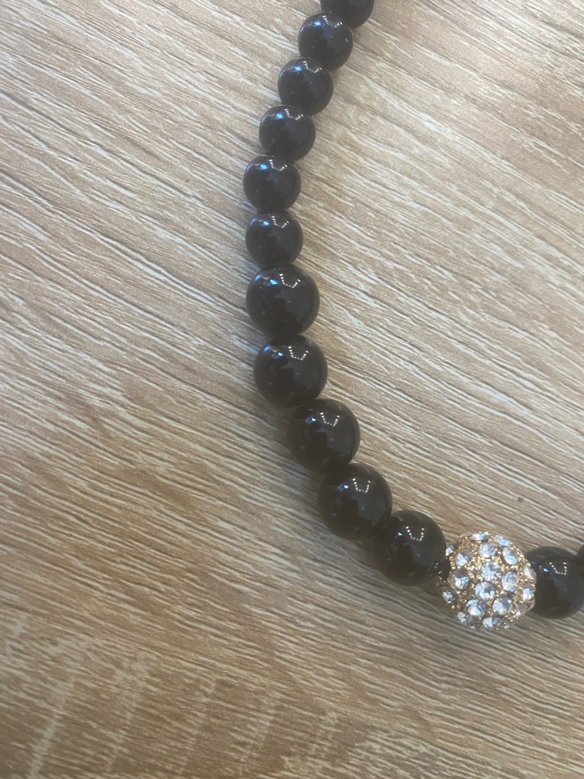 Classic Glossy Black Beaded Necklace Sparkling Rhinestone Accent Gold Tone Clasp