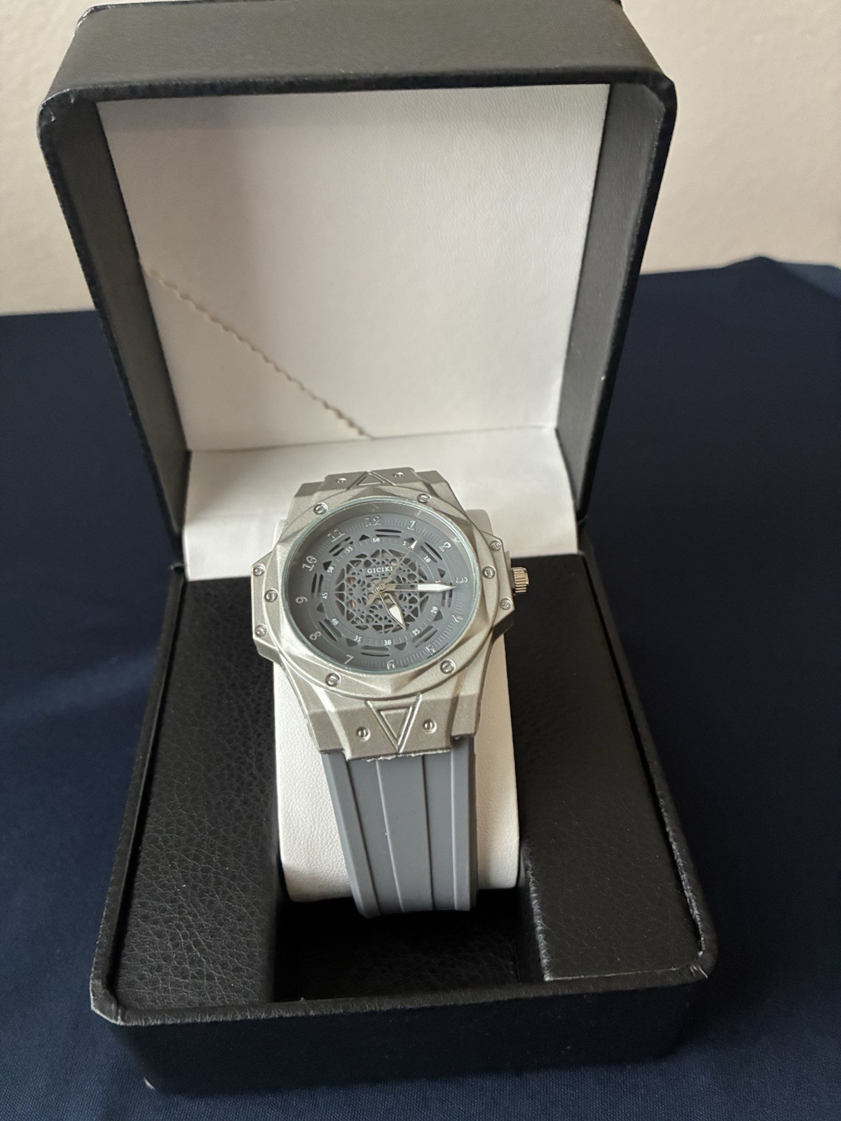 GICIKI Gray Skeleton Dial Quartz Watch Silver Case Gray Rubber Strap Box