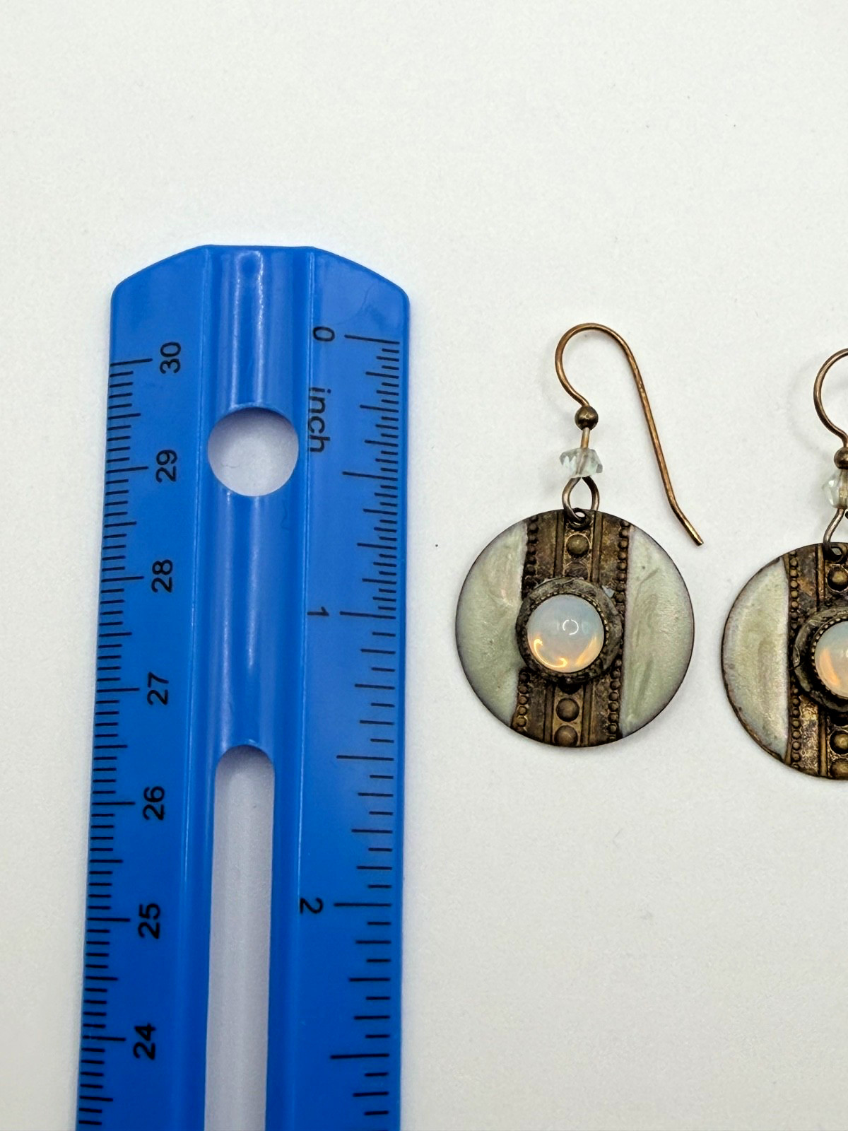 ARTISAN MIXED METALS EARRINGS ROUND IVORY PATTERNED DISC CENTRAL MOONSTONE