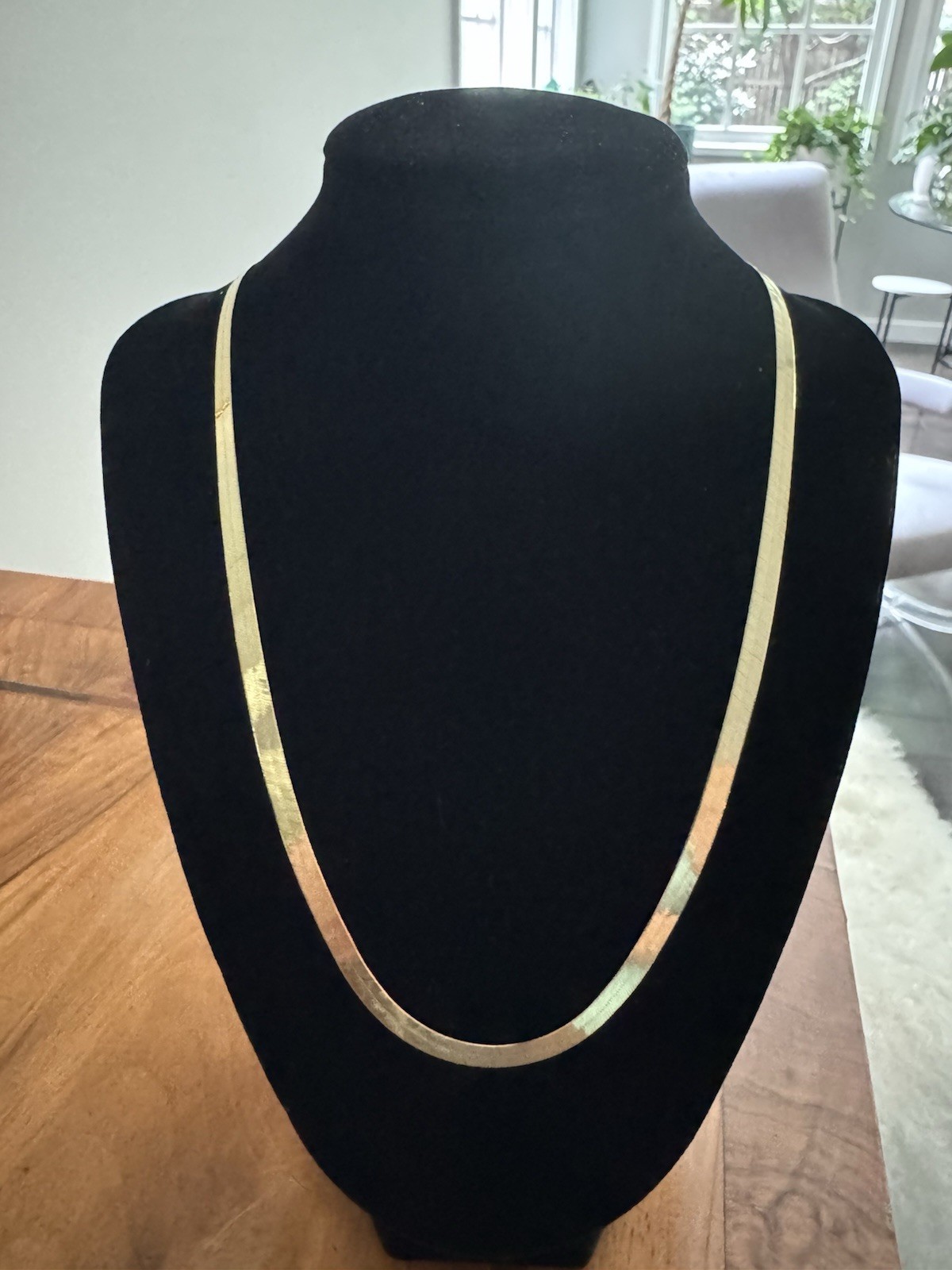 14k 20 Inch 5 mm Herringbone Necklace 9 grams Made In Italy