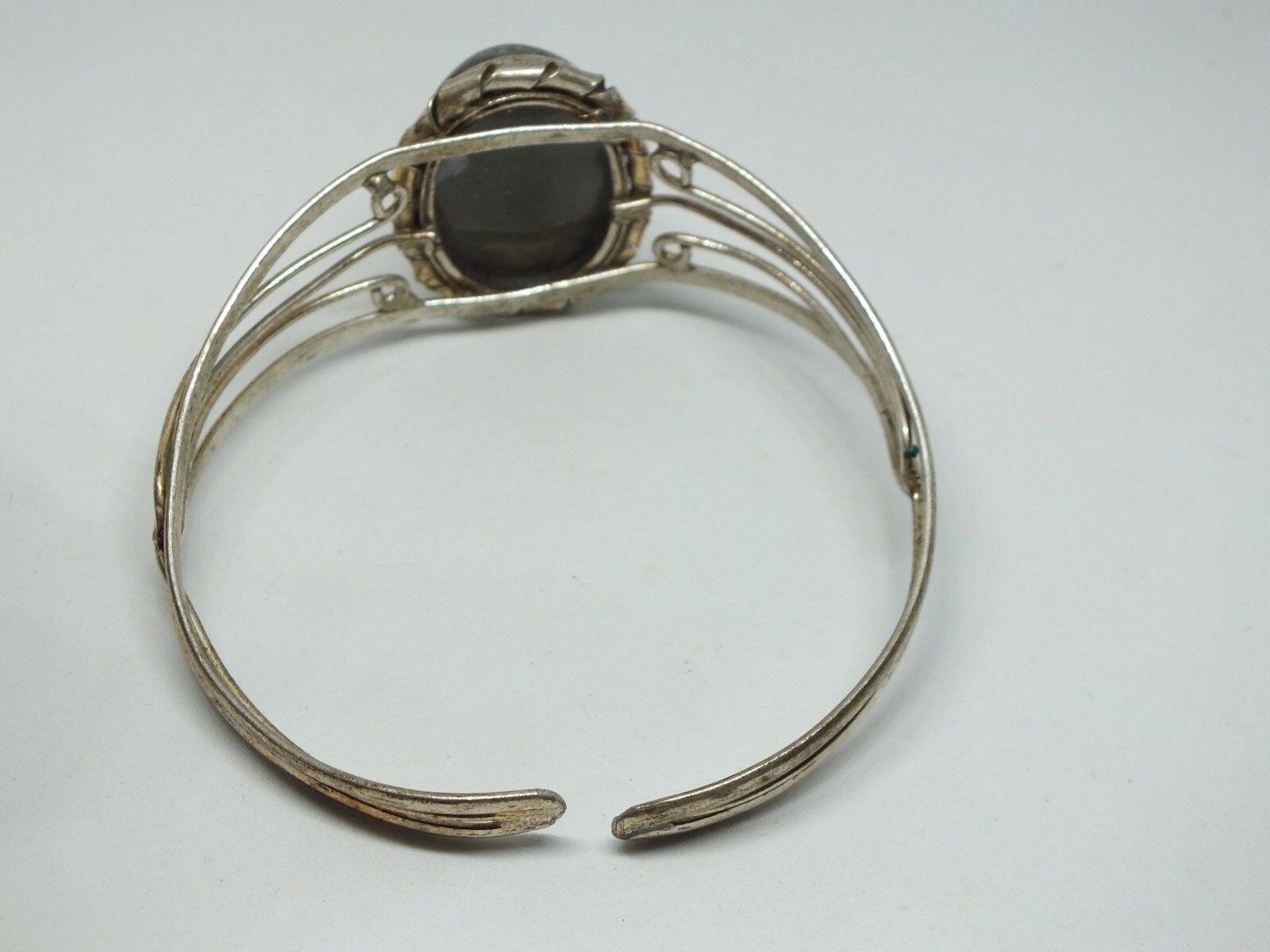 Beautiful Cuff Bracelet Silver Tone Marbled Gray Stone 2 1/2 x 1 3/8 Wide CUTE