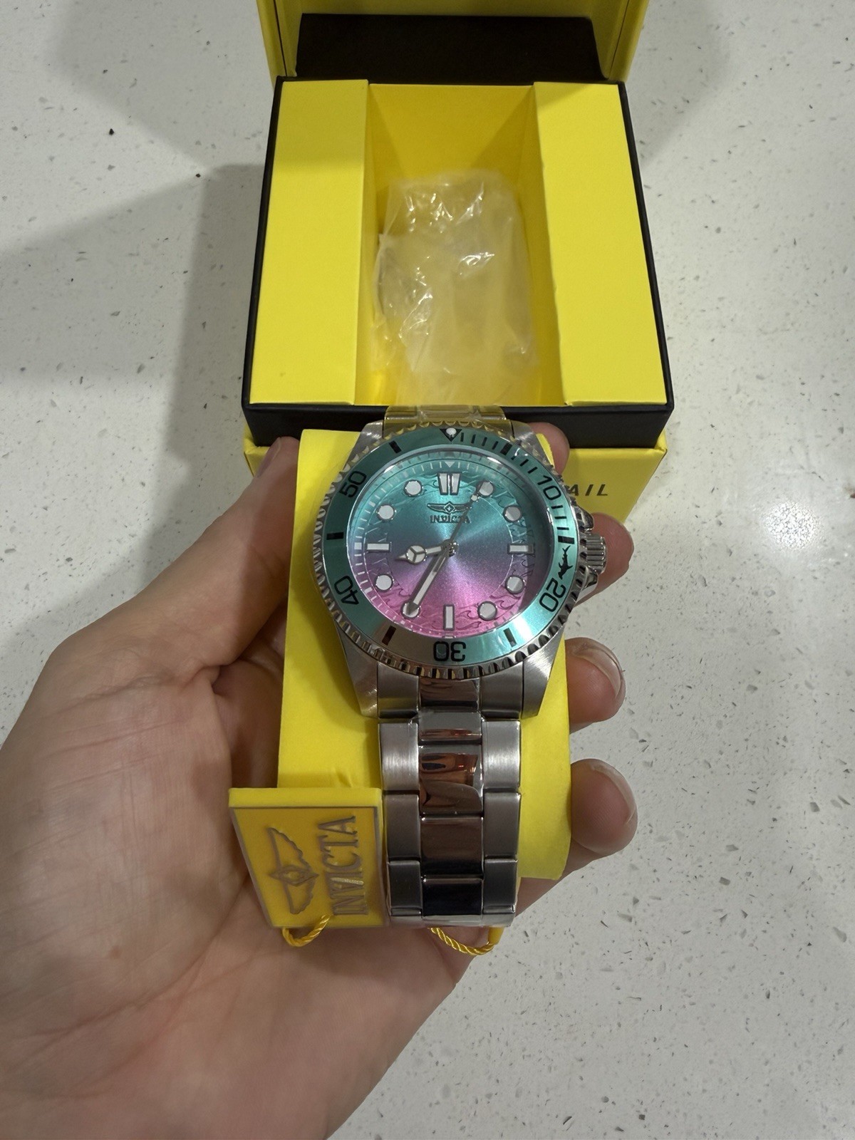 Invicta Pro Diver Kromatyk 50931 Men’s 43mm Steel Watch Pink Blue Dial NEW Box