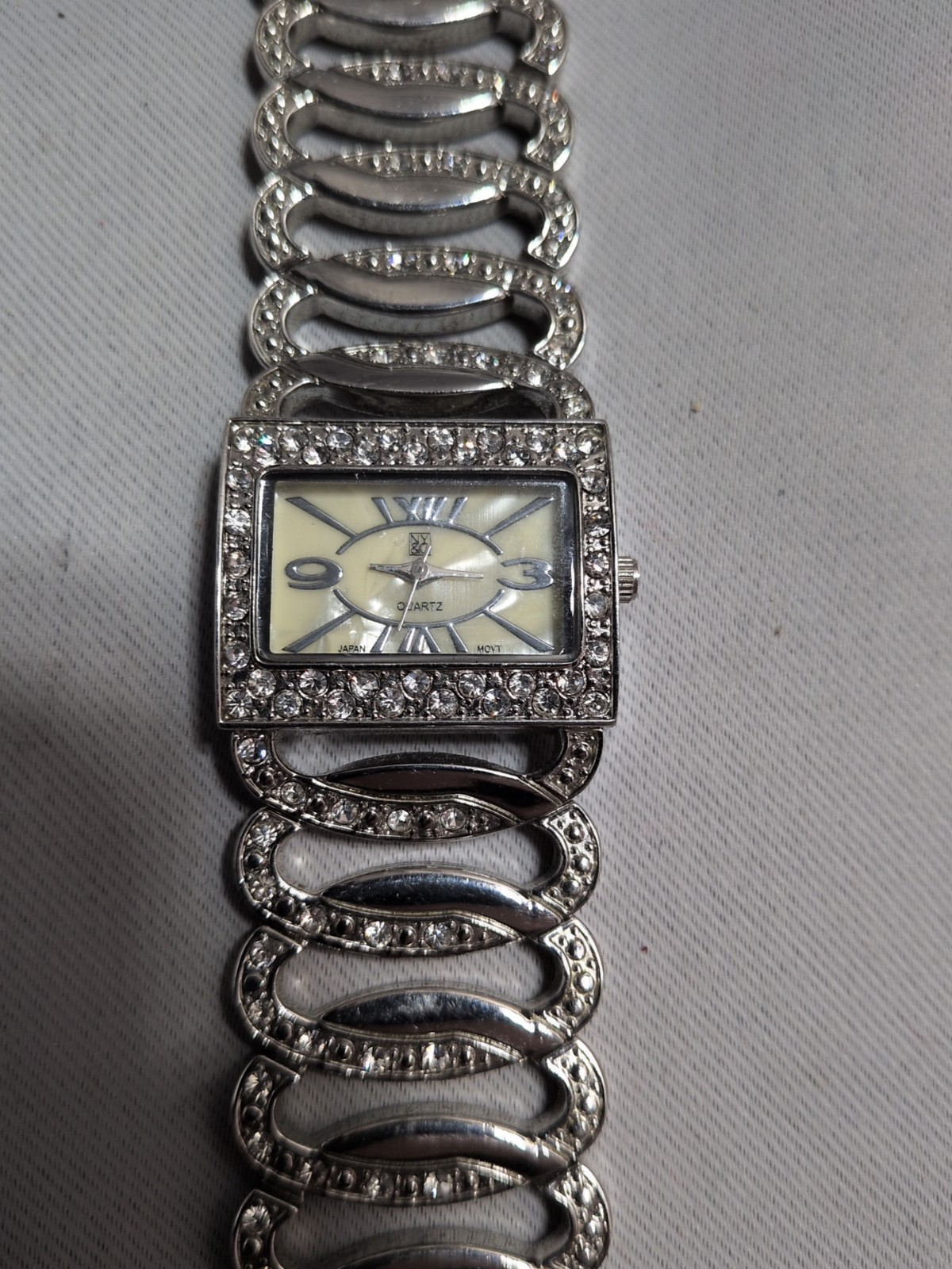NY&C NY3026 Silver Rectangle Ladies Watch Rhinestones – New Battery