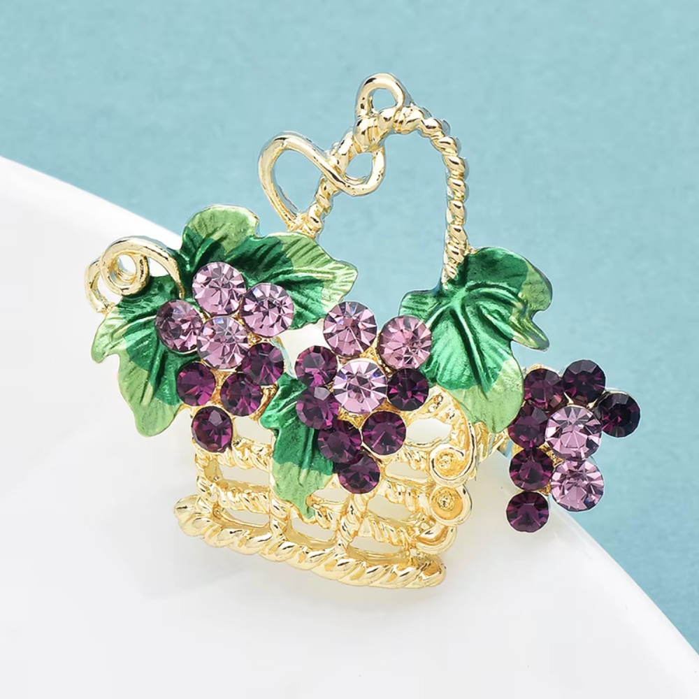 Crystal Grape Basket Brooch Pin Sparkly Purple Rhinestone Vintage Gold Jewelry G