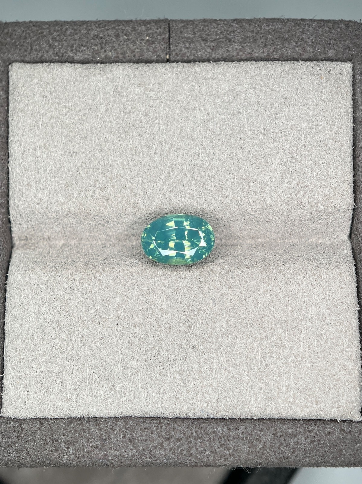 Natural Zircon Loupe Clean Oval Shape | Sri Lanka 🇱🇰 | 3.22ct