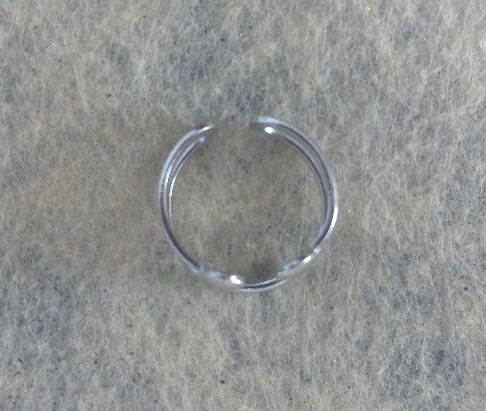 New Silvertone Stainless Steel Smiling Adjustable Ring Base Size 8 Share Smiles!