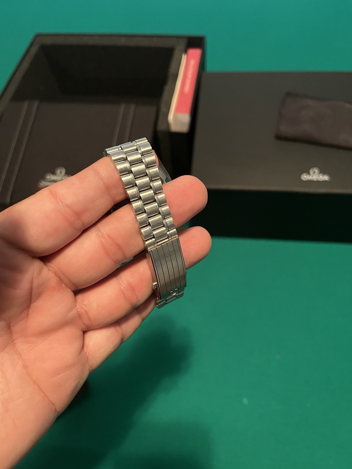 OMEGA Speedmaster Moonwatch Professional White Dial 42mm Box Papers