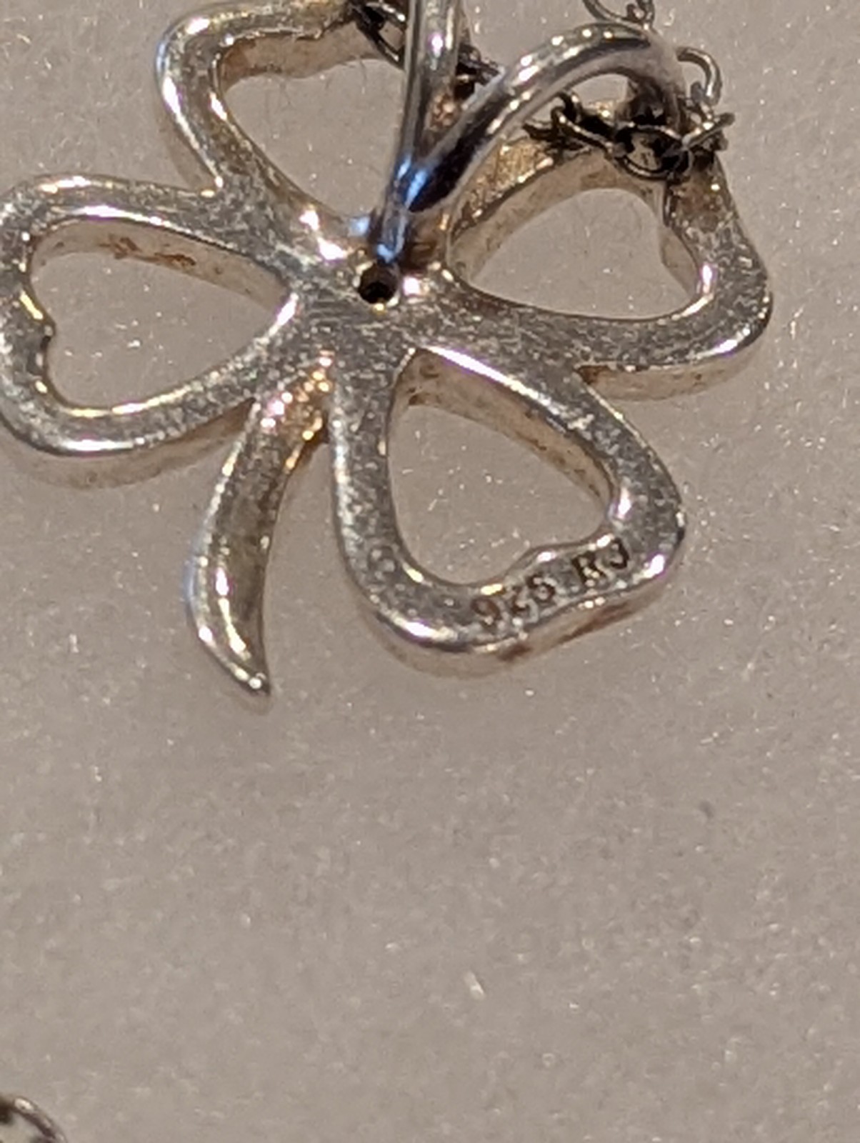 925 Sterling Silver Four Leaf Heart Clover Pendant & 18″ Cable Chain Necklace