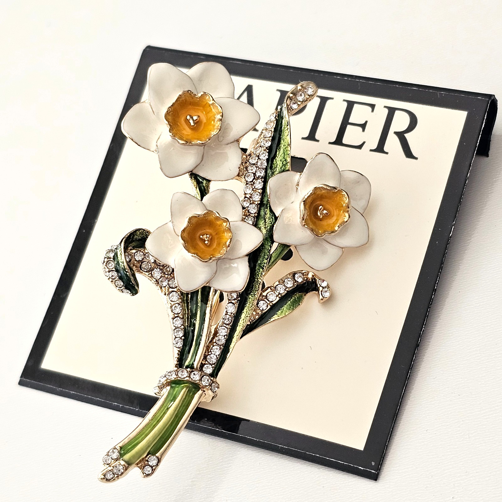 Napier Daffodil Bouquet White Enamel Flowers Gold Tone Pin Brooch New